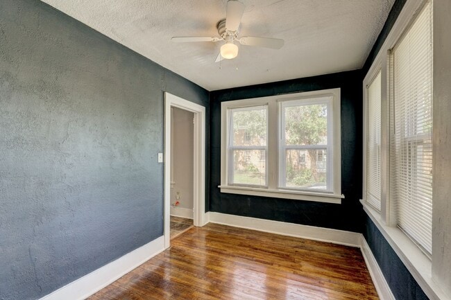 Building Photo - 1 Bed 1 Bath apartment in Okc close to Plaza District!