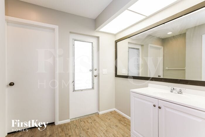 Building Photo - 603 Wildwood Pkwy