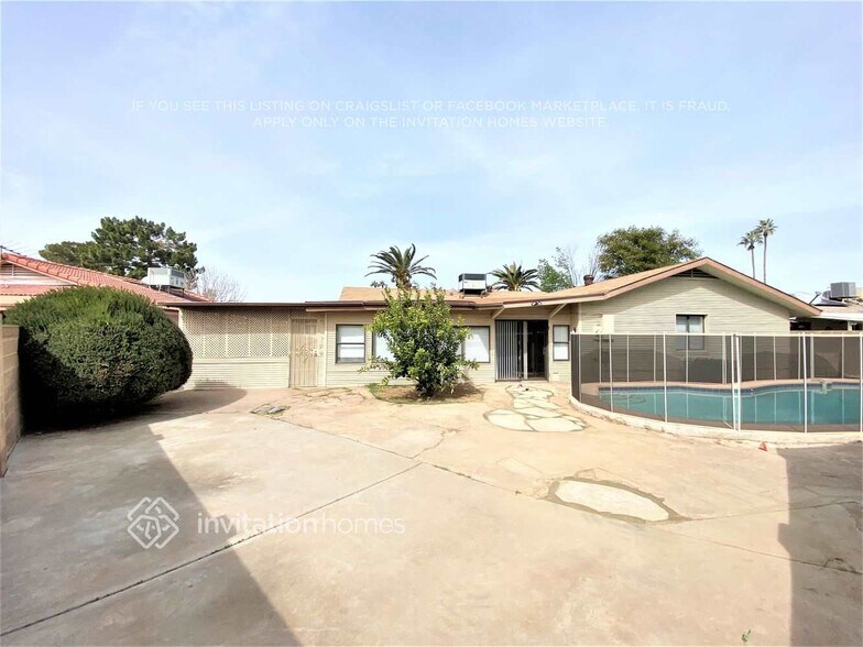 Building Photo - 3751 W Shangri-la Rd