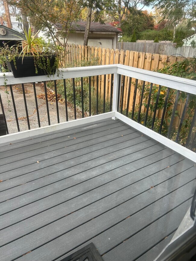 Building Photo - 309 Belmont Ave