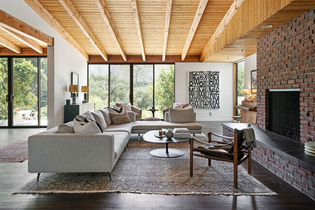 Building Photo - 901 Crater Camp Dr