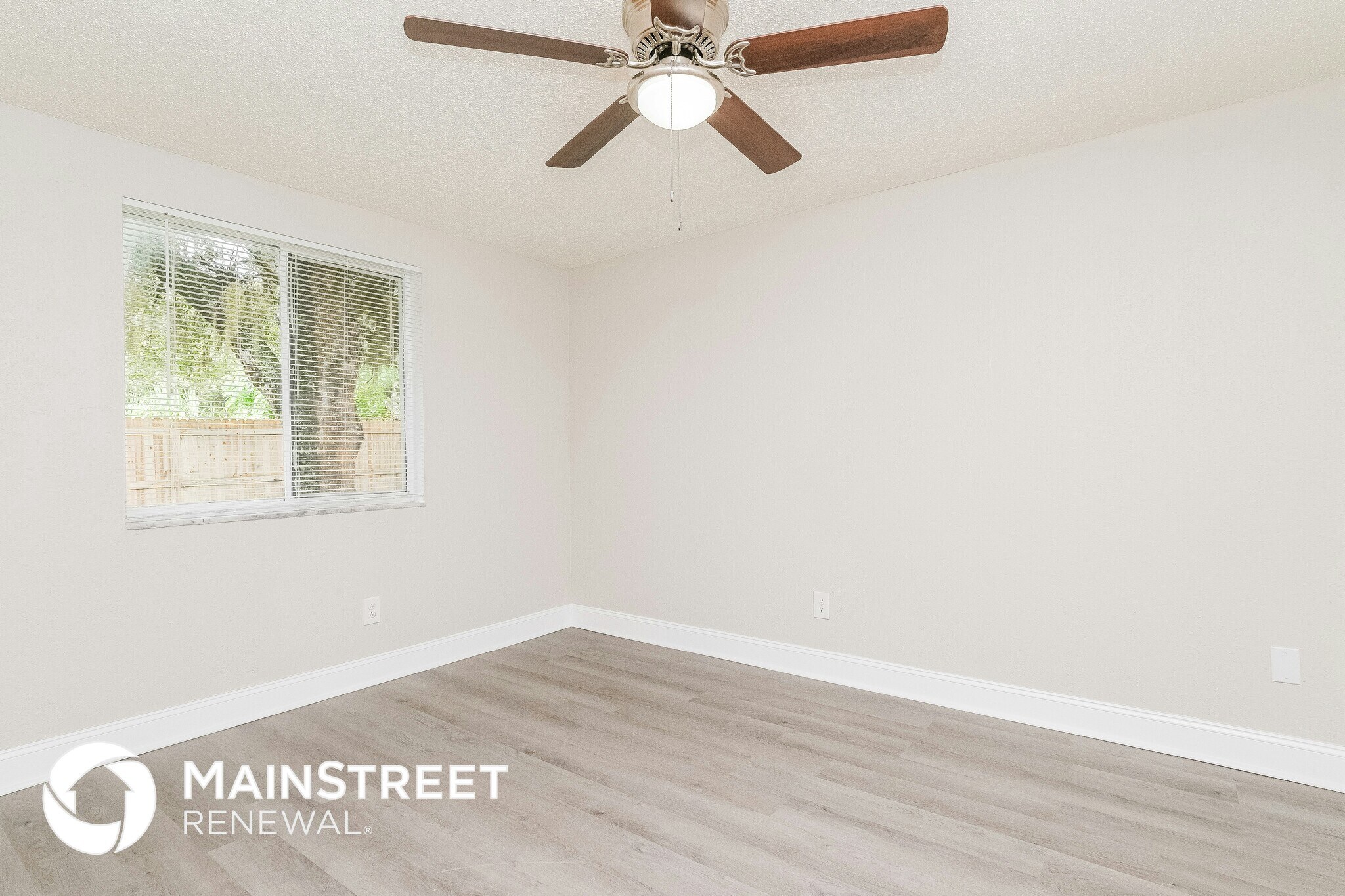 Building Photo - 21447 Northwood Dr