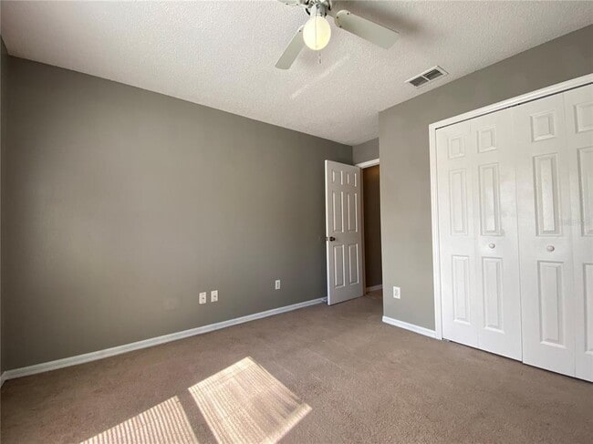 Building Photo - 13820 Eagleridge Ct