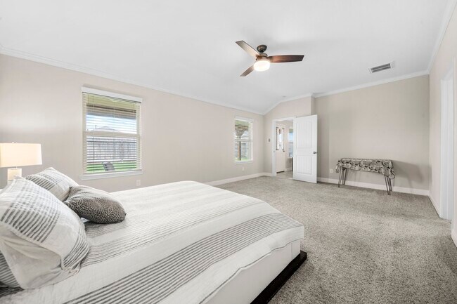 Building Photo - 3011 Veeder Pass Ln