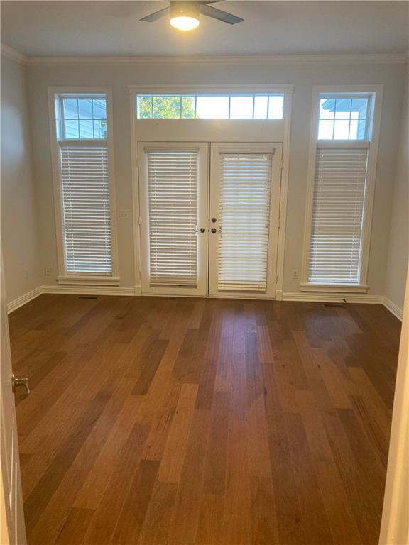 Building Photo - 420 E New Hope Rd