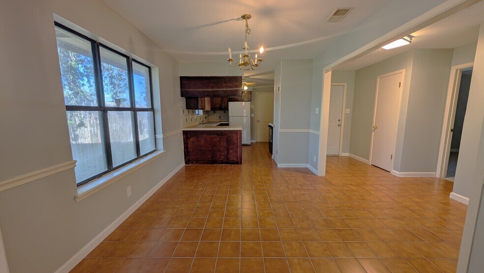 Building Photo - 5810 Masters Blvd