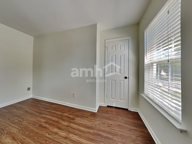 Building Photo - 10950 Harmony Glen Ct