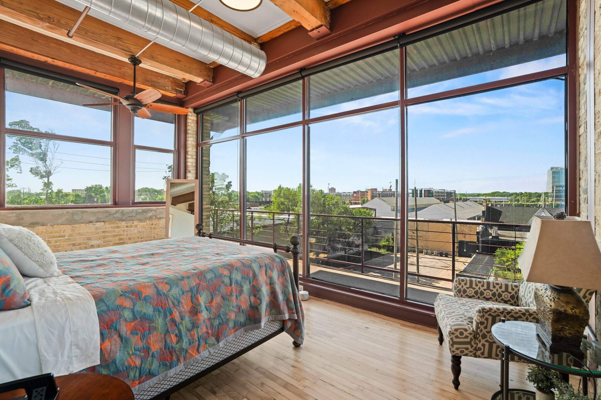 Primary Bedroom - 215 W Maple St