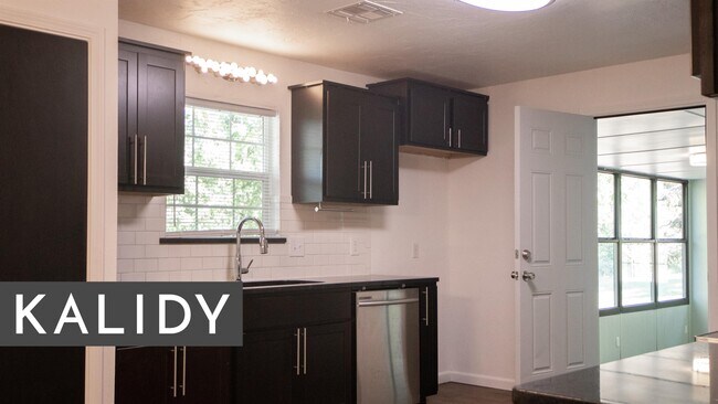 Building Photo - 5617 S Indian Meridian Rd