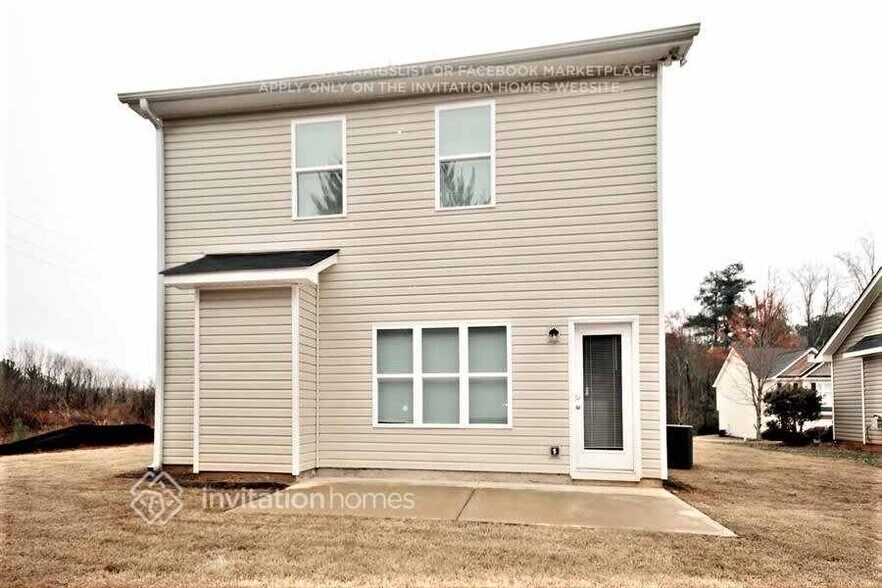 Building Photo - 8123 Brookbend Dr