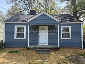 Building Photo - 1604 Textile Dr