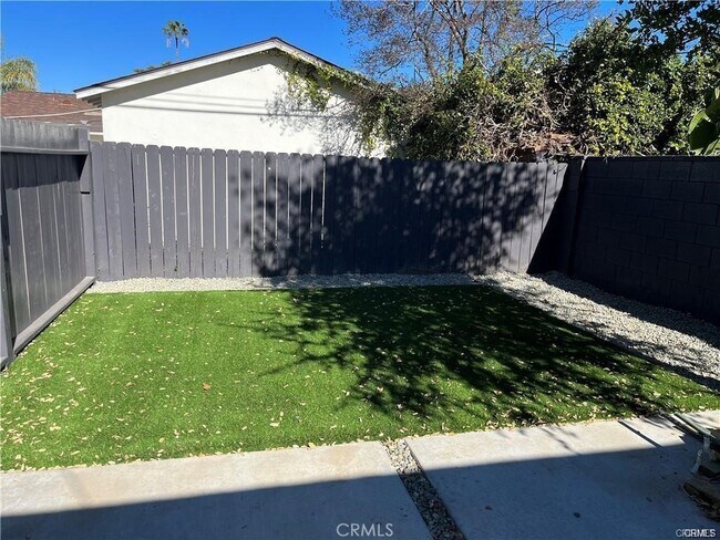 Building Photo - 21931 Ybarra Rd