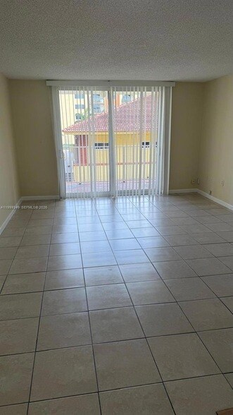 Building Photo - 7000 NW 186th St