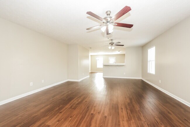 Building Photo - 3671 Blaze Dr