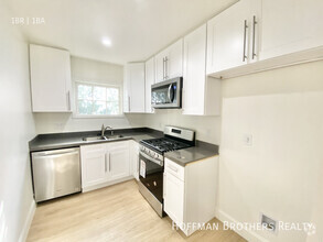 Building Photo - 9649 W Olympic Blvd