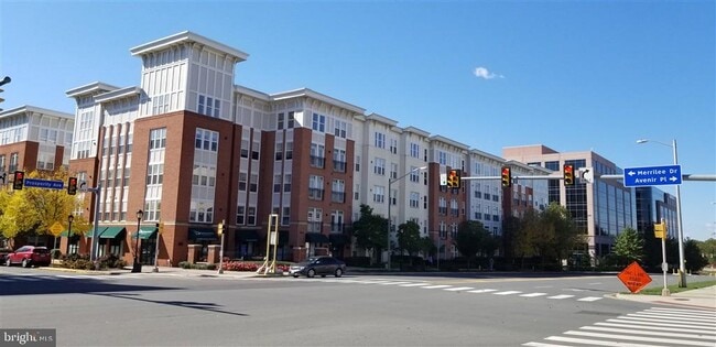 Building Photo - 2665 Prosperity Ave