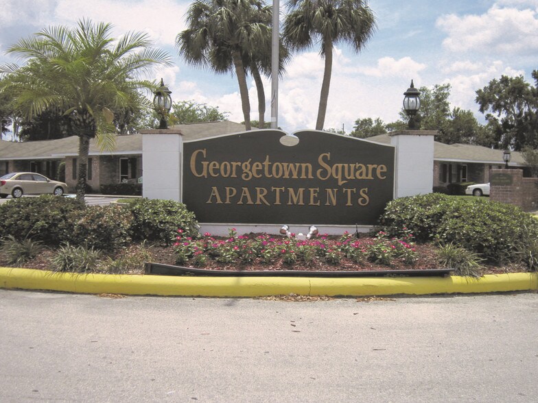 Square Apartments 200 Emerald Ave Lake Wales FL 33853