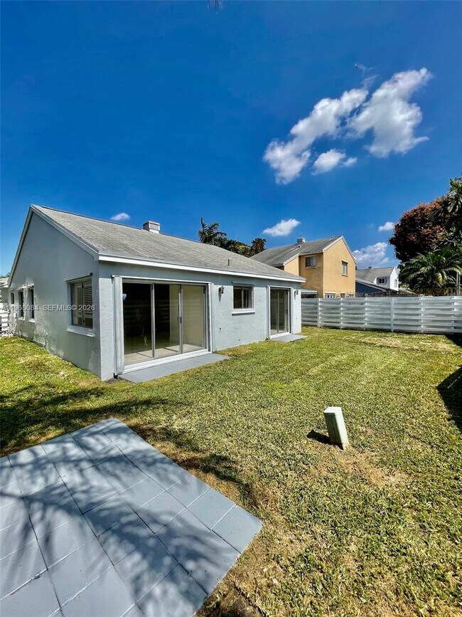 Building Photo - 13772 SW 145th Terrace