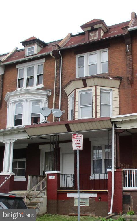 Building Photo - 251 S 51st St