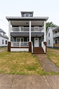 Building Photo - 1448 W 84th St