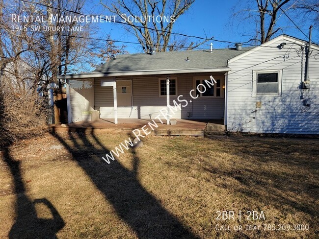 Building Photo - 3945 SW Drury Ln