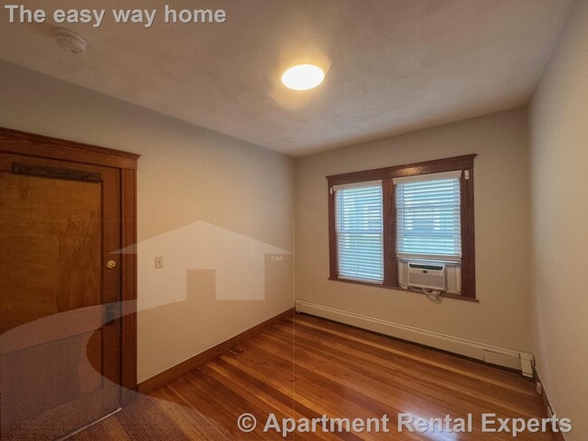 Building Photo - 29 Frederick Ave