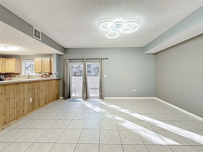 Building Photo - 5955 SW 99th Terrace