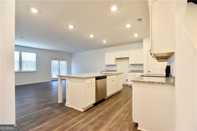 Building Photo - 140 Star Ct