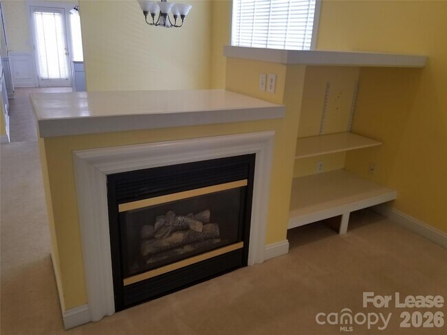 Building Photo - 11355 Deer Ridge Ln