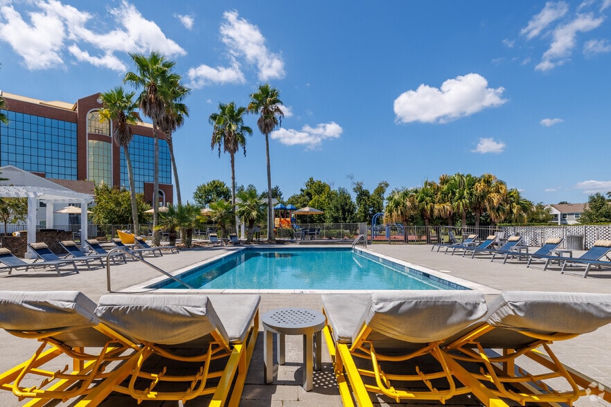 Pool - Stanford Pointe