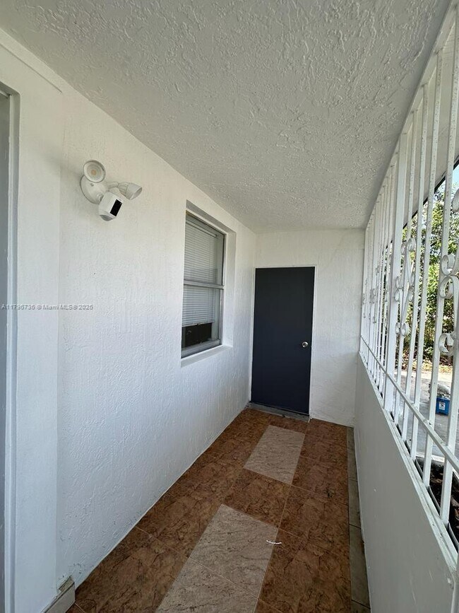 Building Photo - 2628 Fletcher Ct