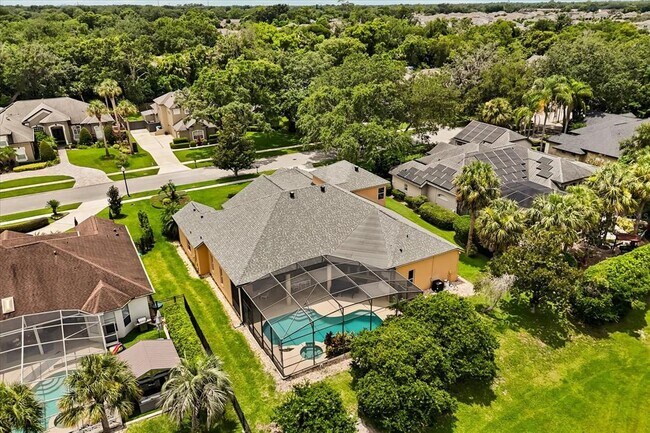 Building Photo - 213 Heatherwood Ct