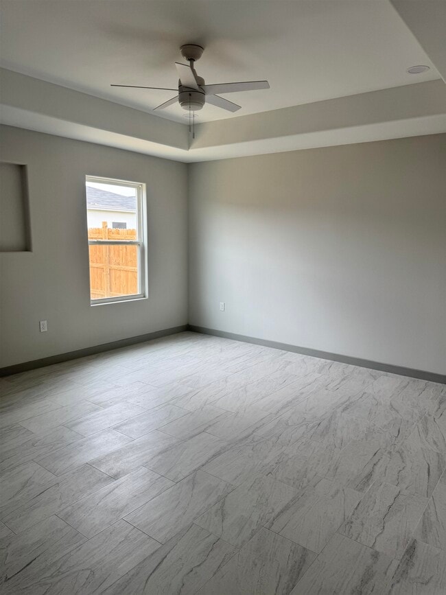 Building Photo - 1432 El CAPORAL DR.