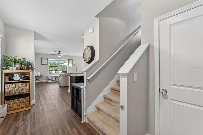 Building Photo - 11176 Leland Groves Dr