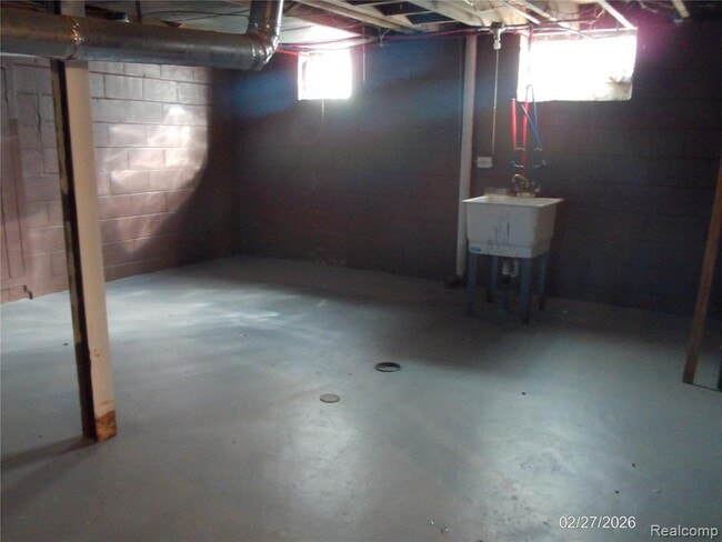 Building Photo - 15107 Whitcomb