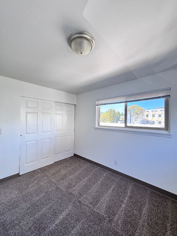 Building Photo - 14051 32nd Ave NE