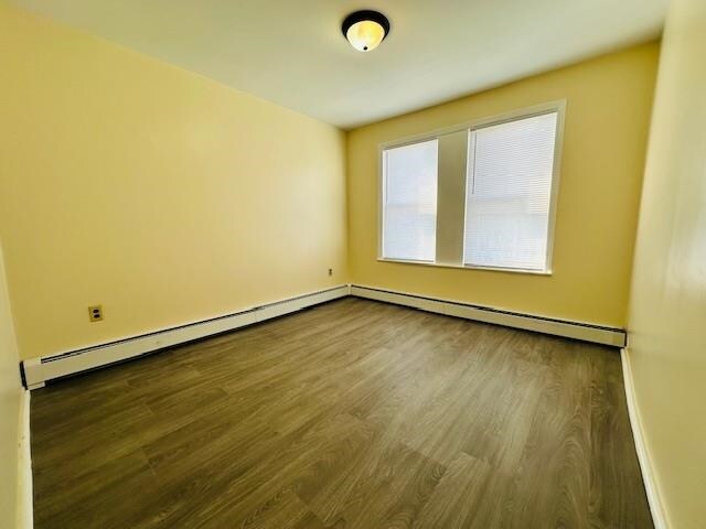 Building Photo - 94 Andrew St