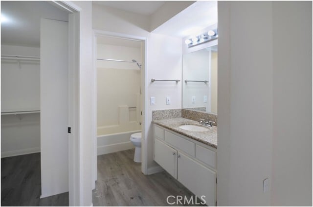 Building Photo - 74 Corniche Dr