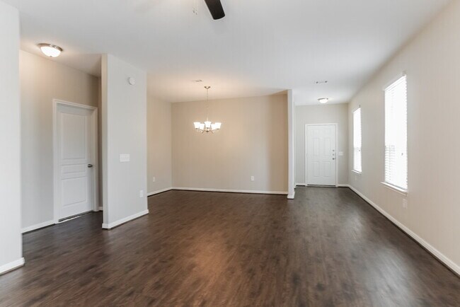 Building Photo - 10339 Dawson Hill Lane