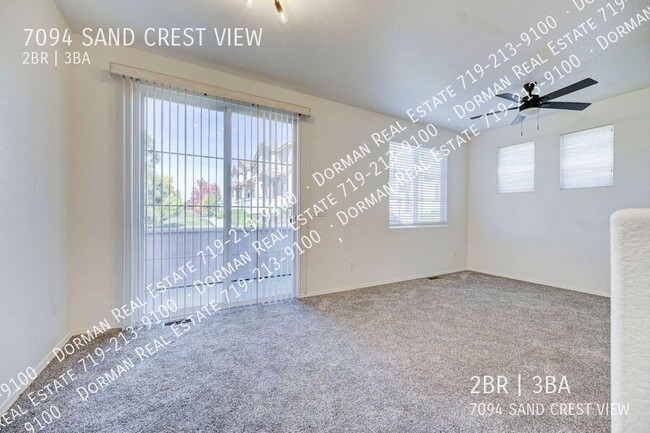 Building Photo - $500 OFF the first month of rent! Townhome...