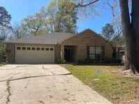 Building Photo - Country Place Beauty in Haughton with Larg...