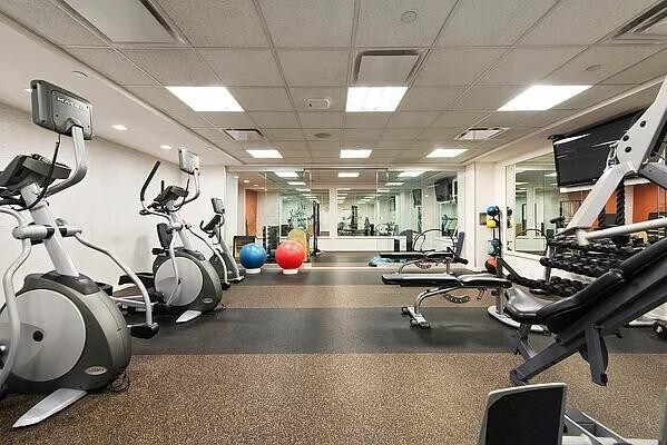 Building Photo - 177 9th Ave