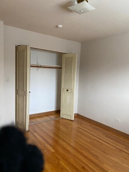 Building Photo - 1653 Oakwood Ave