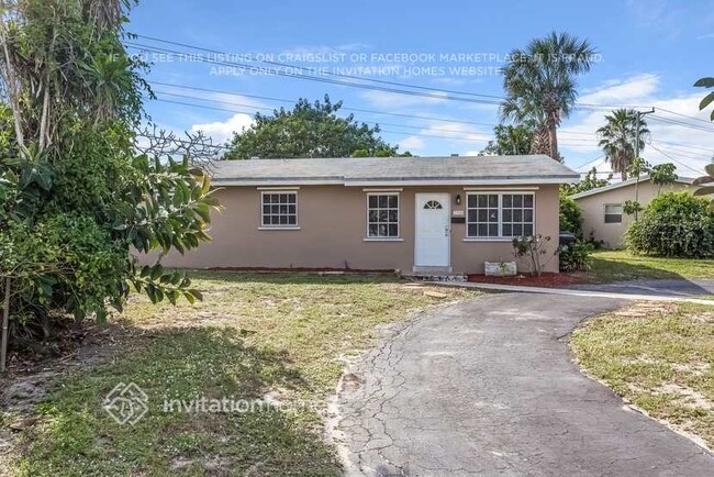 Primary Photo - 3700 SW 16th Ct