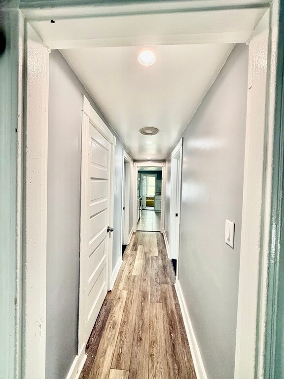 Building Photo - 10 Clark St