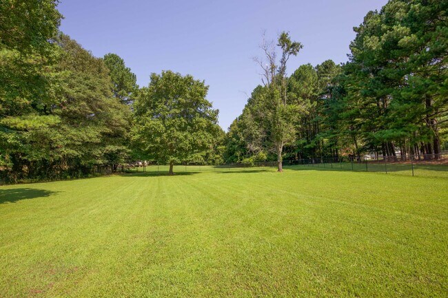 Building Photo - Charming 3-Bed, 2-Bath Home in Pittsboro's Serene Olde Farm Neighborhood! ?????