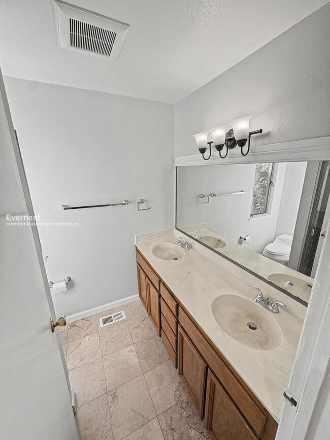 Building Photo - 6395 Joaquin Murieta Ave