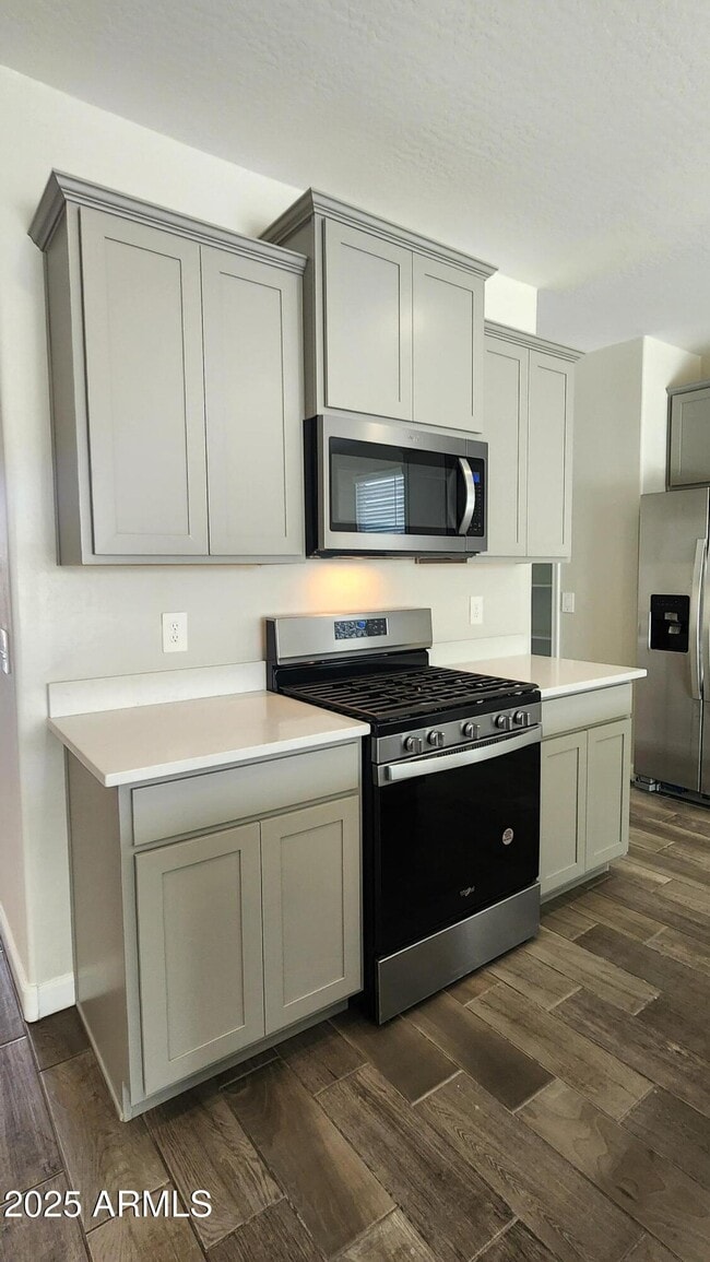 Building Photo - 37845 W Santa Barbara Ave