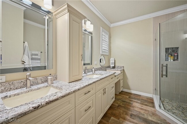 Building Photo - 13085 Cardeto Ct