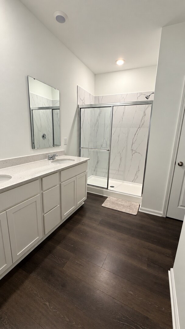 Building Photo - 635 Blackrock Dr
